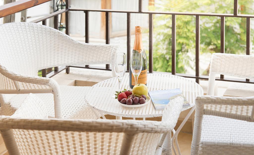 Apartamentos Miramar Port de Pollença Eksteriør bilde