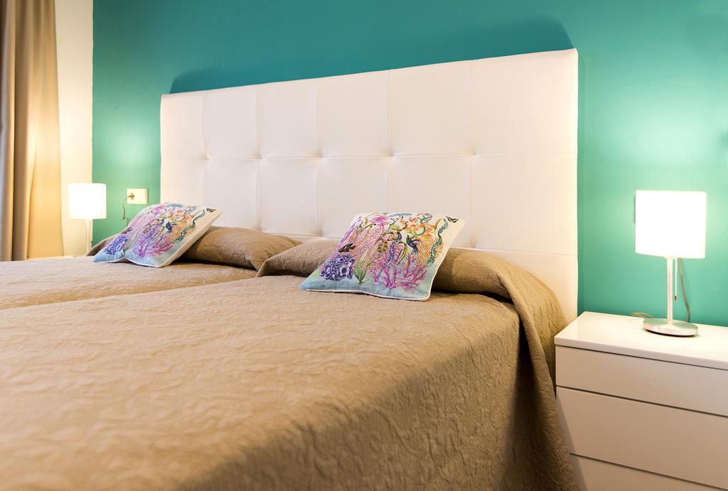 Apartamentos Miramar Port de Pollença Eksteriør bilde