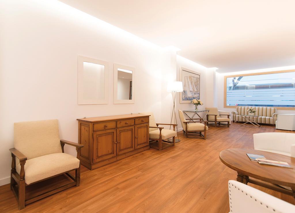 Apartamentos Miramar Port de Pollença Eksteriør bilde