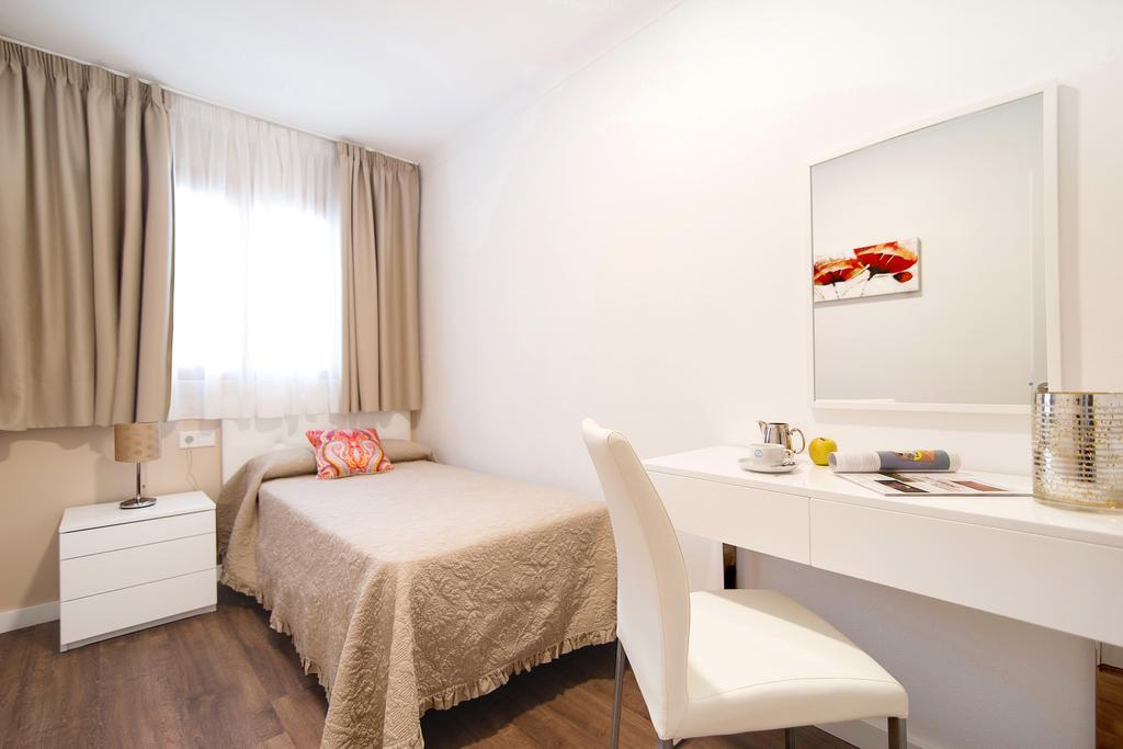 Apartamentos Miramar Port de Pollença Eksteriør bilde